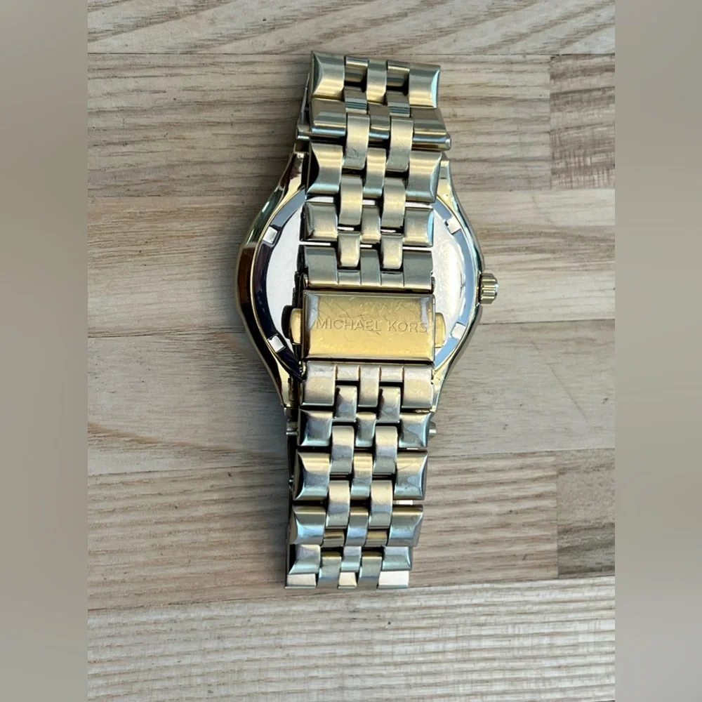 Citizen Eco-Drive Men’s Watch Dark Gray Dial Day Date Window Gold-Tone Bracelet